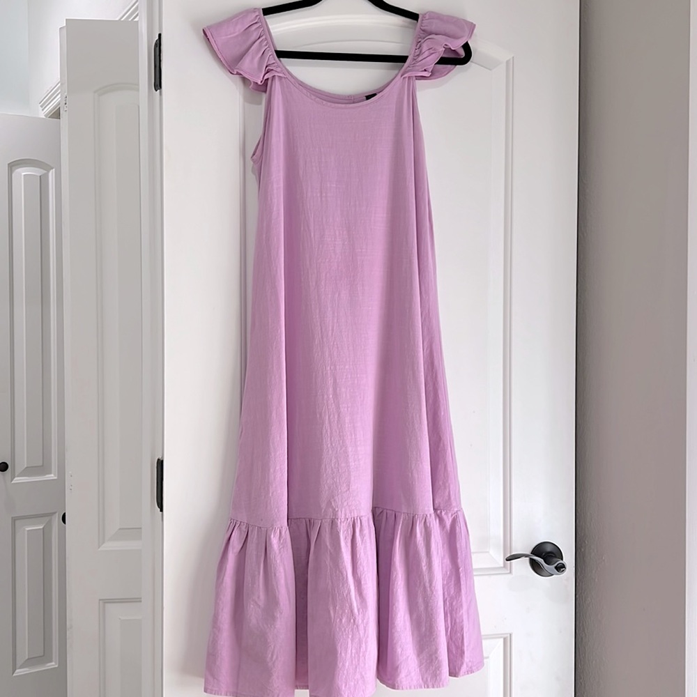 Lilac fluttersleeve linen midi dress